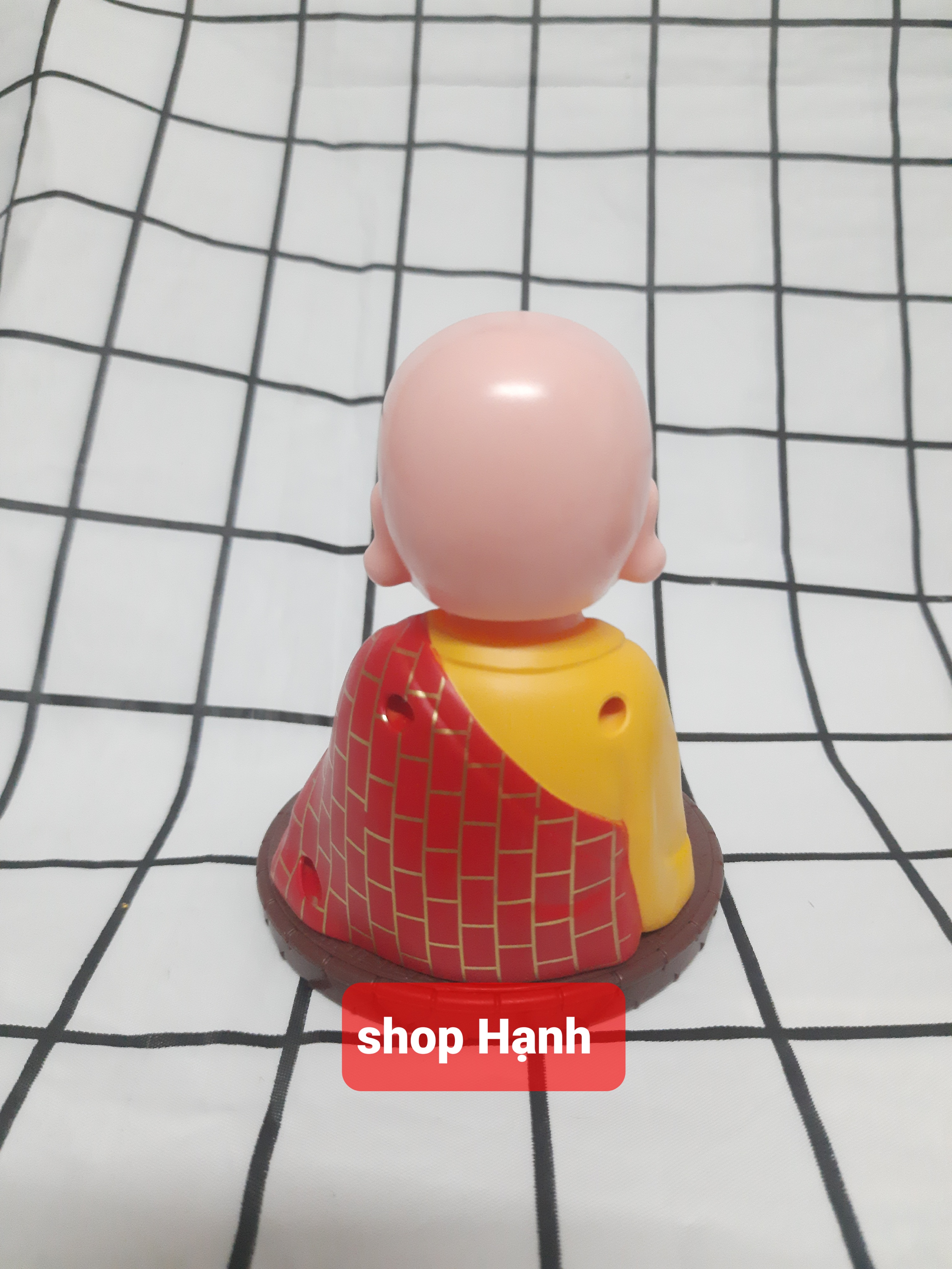 Tượng Phật chú tiểu gõ mỏ tụng kinh sử dụng năng lượng size nhỏ cao 9 cm