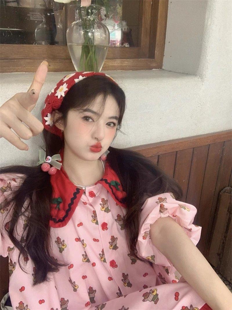 CHENGRUI Phim hoạt hình gấu con in anh đào va chạm màu nối mùa hè phiên bản Hàn Quốc lỏng lẻo giảm tuổi búp bê ngắn tay áo đầm cho phụ nữ