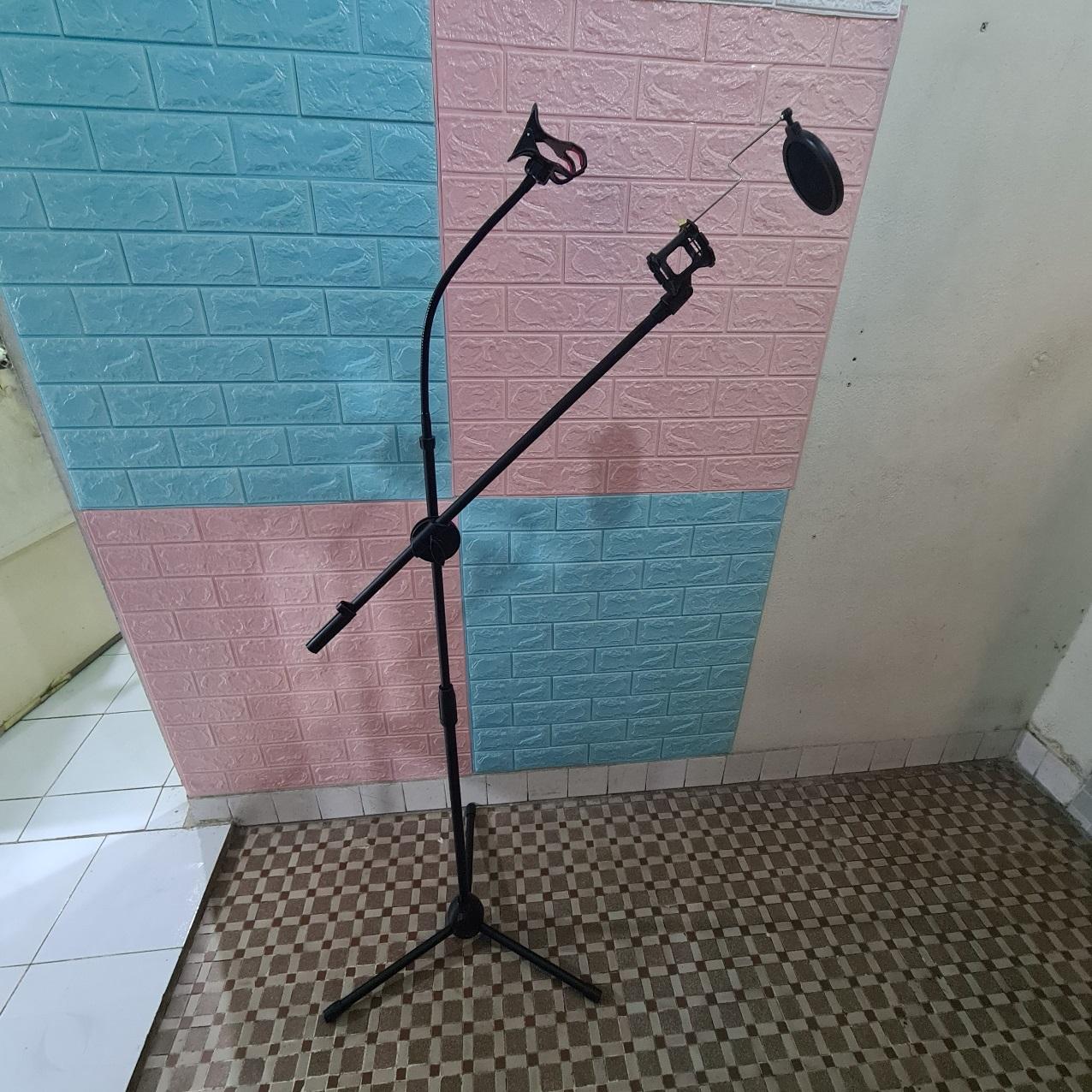 Chân Đế Micro Đứng Có Kẹp Điện Thoại Tăng Giảm Chiều Cao Boom Mic Stand