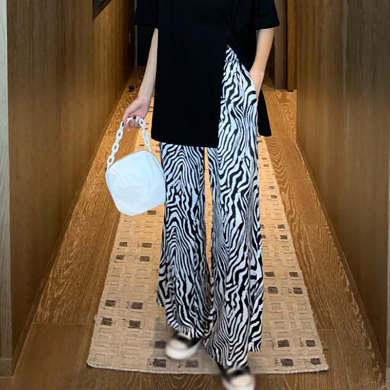 Quần dài ống rộng họa tiết rằn ri cá tính cho nữ