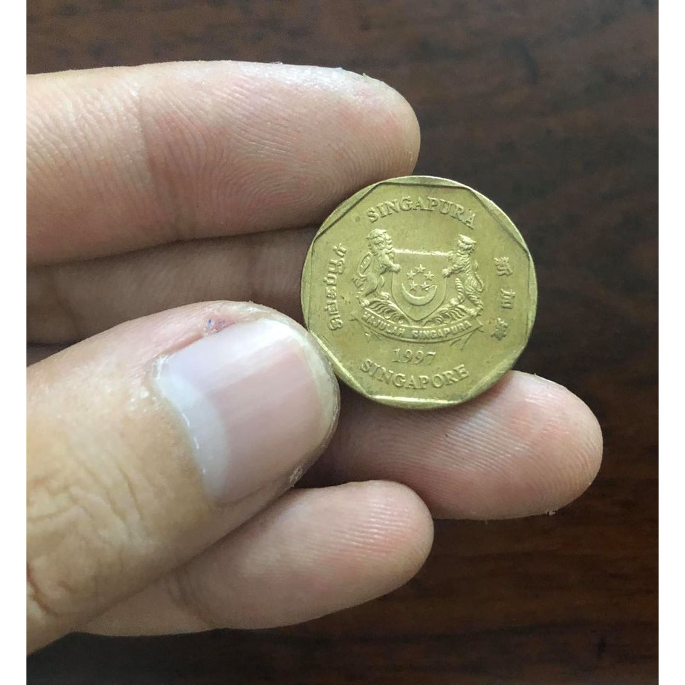 Đồng xu Singapore 1 dollar may mắn nhất thế giới, kèm túi gấm may mắn