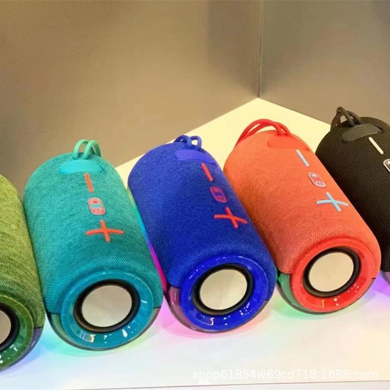 Phong cách mới nhất mới TG639 Loa Bluetooth không dây rung nửa màn hình, đèn nhiều màu sắc mát mẻ, thẻ di động ngoài trời TG638