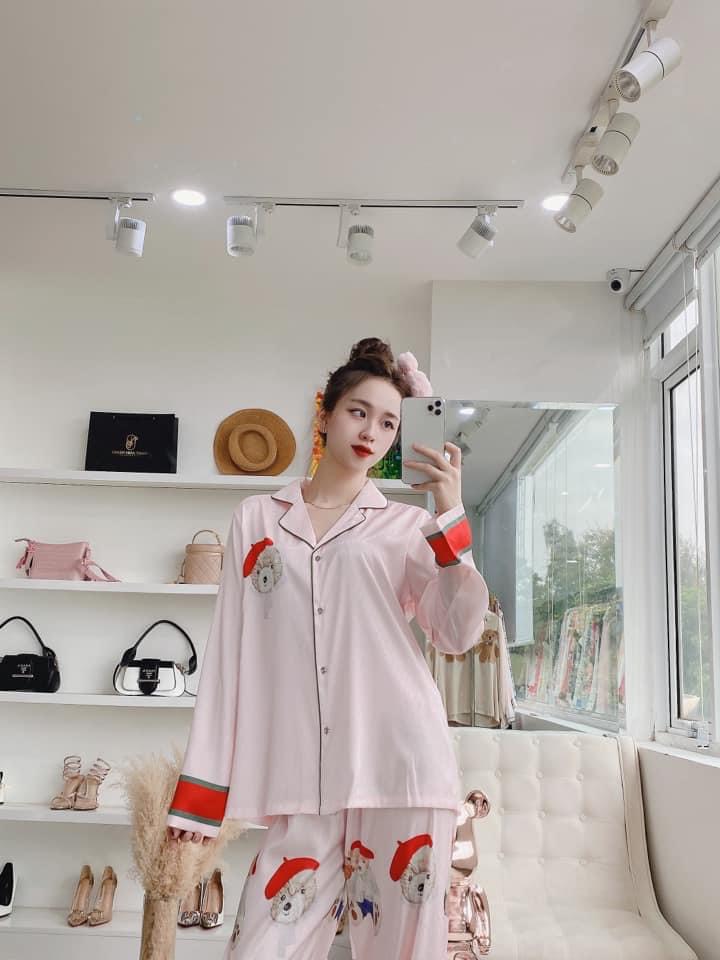 Bộ Pyjama QC siêu hot cổ vét độc lạ sang chảnh
