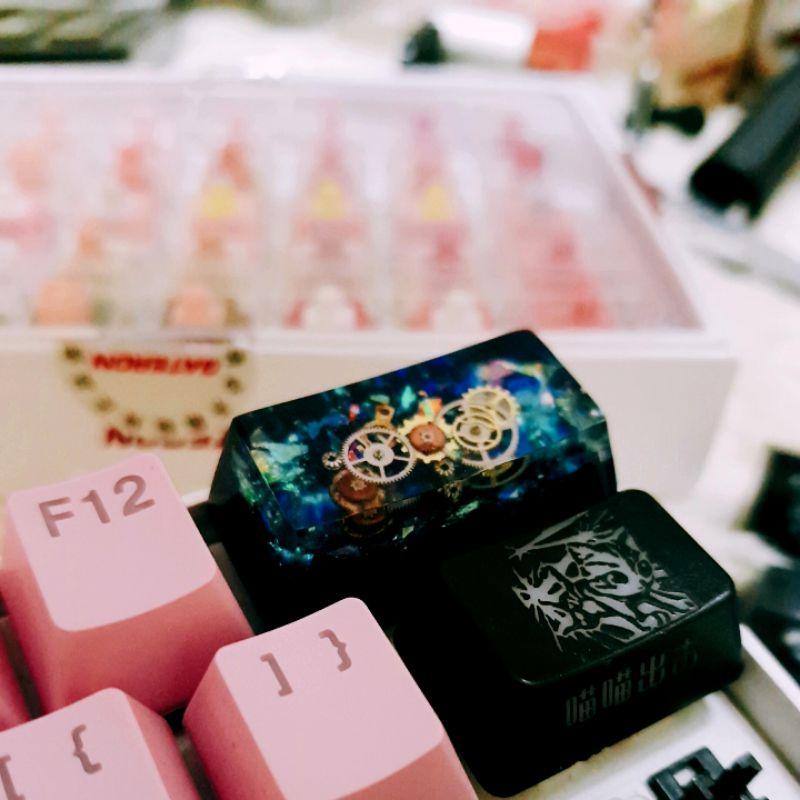 Nút Keycap OEM profile 2u - Nút Backspace OEM Resin hiệu ứng steampunk màu xanh hologram