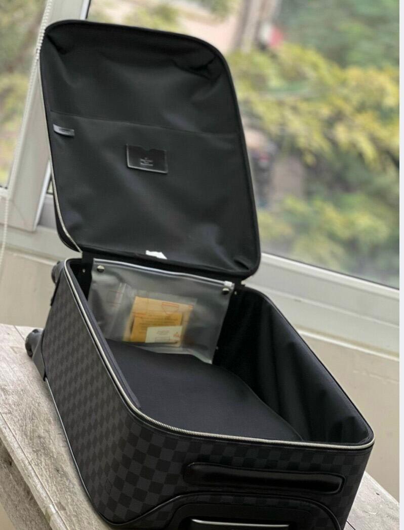 VIETSTAR ️VALI XÁCH TAY HIỆU LV AUTH VIP TRANDY LUXURY