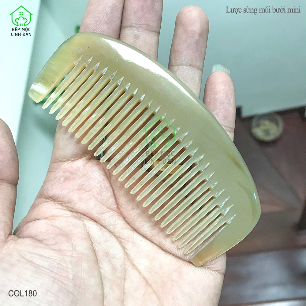 Lược Sừng Múi Bưởi Mini Phụ Kiện Bỏ Túi Tiện Dụng