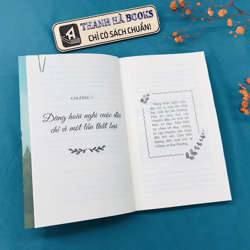 Sách - Không Sợ Đêm Đen Bởi Trong Lòng Có Ánh Sáng