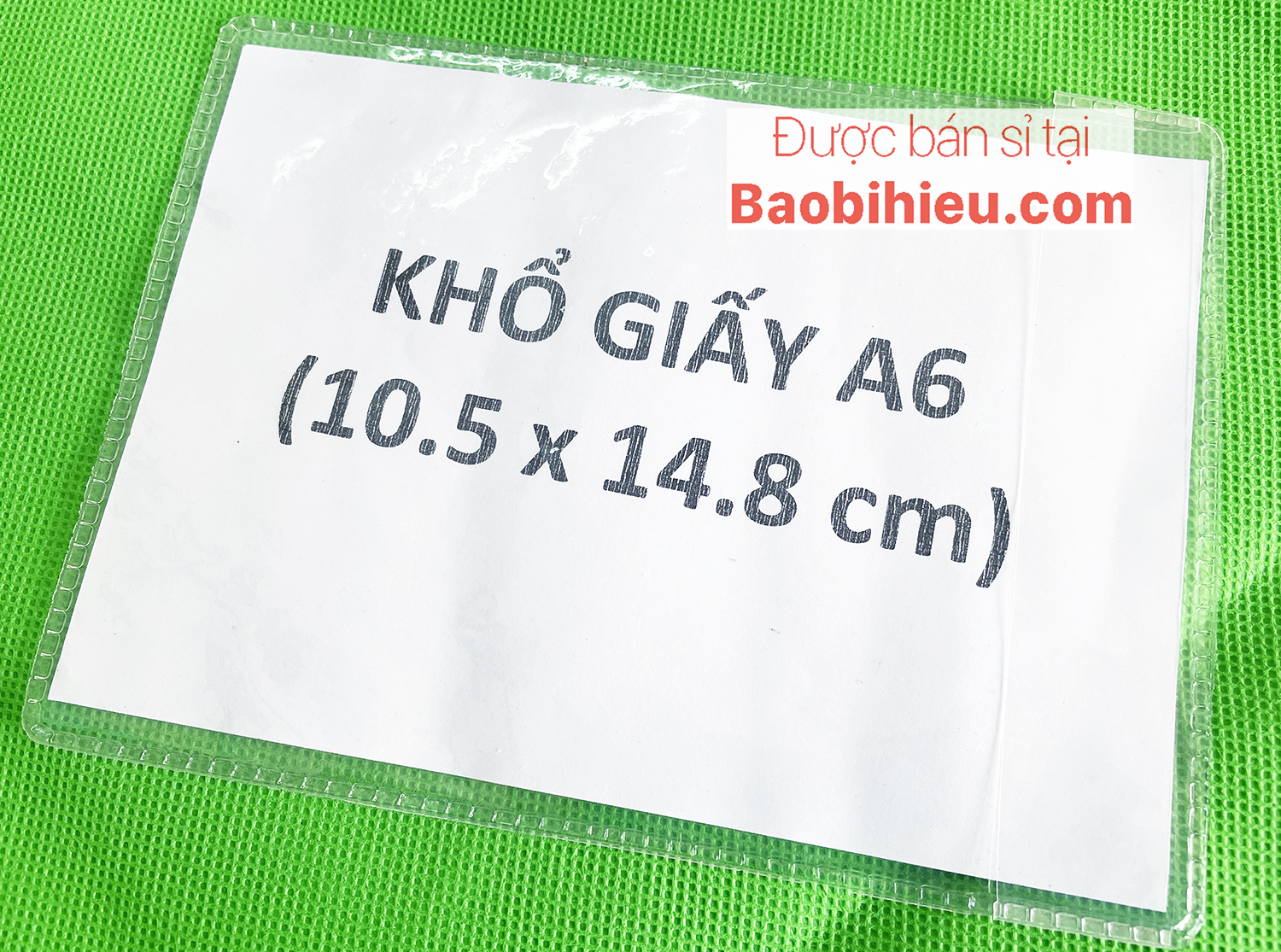 Túi đựng GIẤY KHỔ A6 bằng nhựa dẻo trong suốt, có nắp đậy bamarau B943