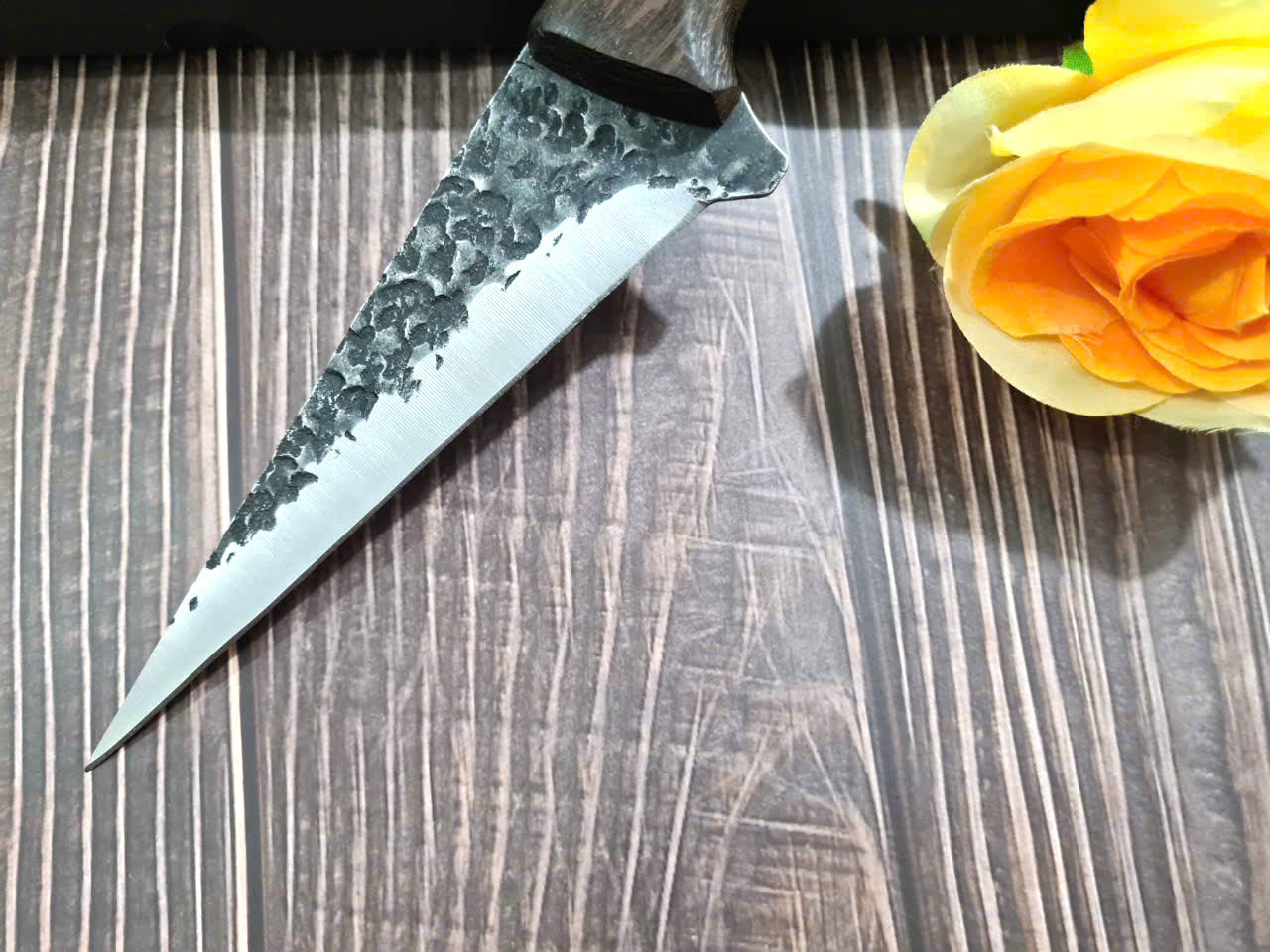 DAO BẾP THÁI, LỌC MÃ Z3 TR8