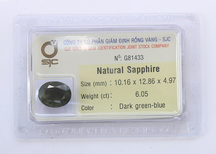 Viên đá sapphire xanh lá thiên nhiên - Diệp Linh