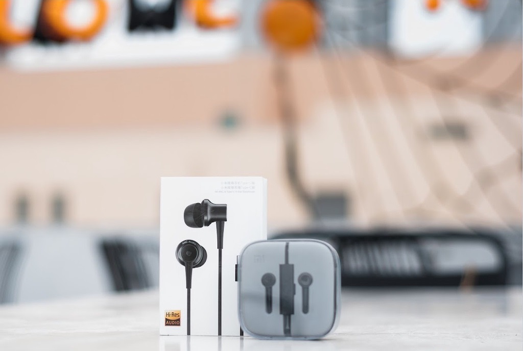 Tai nghe chống ồn XIAOMI - mi noise canceling earphones - công nghệ hi-res - Hàng Chính Hãng