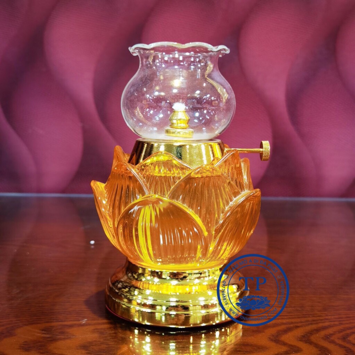 ĐÈN THỜ ĐỐT DẦU ĐẾ HỢP KIM VÀNG KH18219