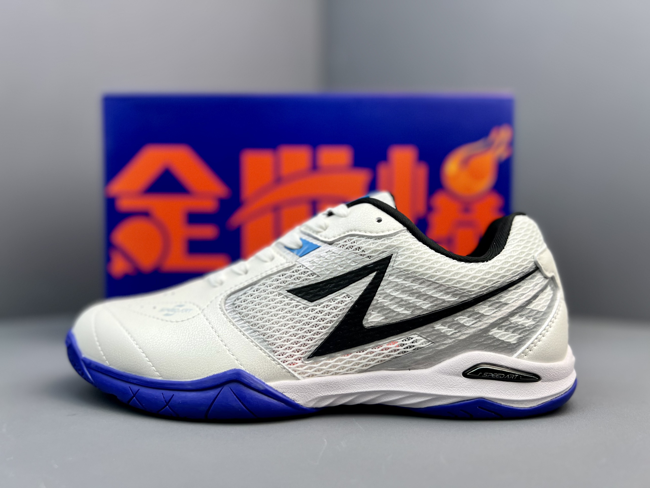 Giày Bóng Bàn Speed Art 28020 Trắng Xanh Mint - Tốc Độ, Hiệu Suất, Phong Cách, Chuyên Nghiệp Và Bền Bỉ