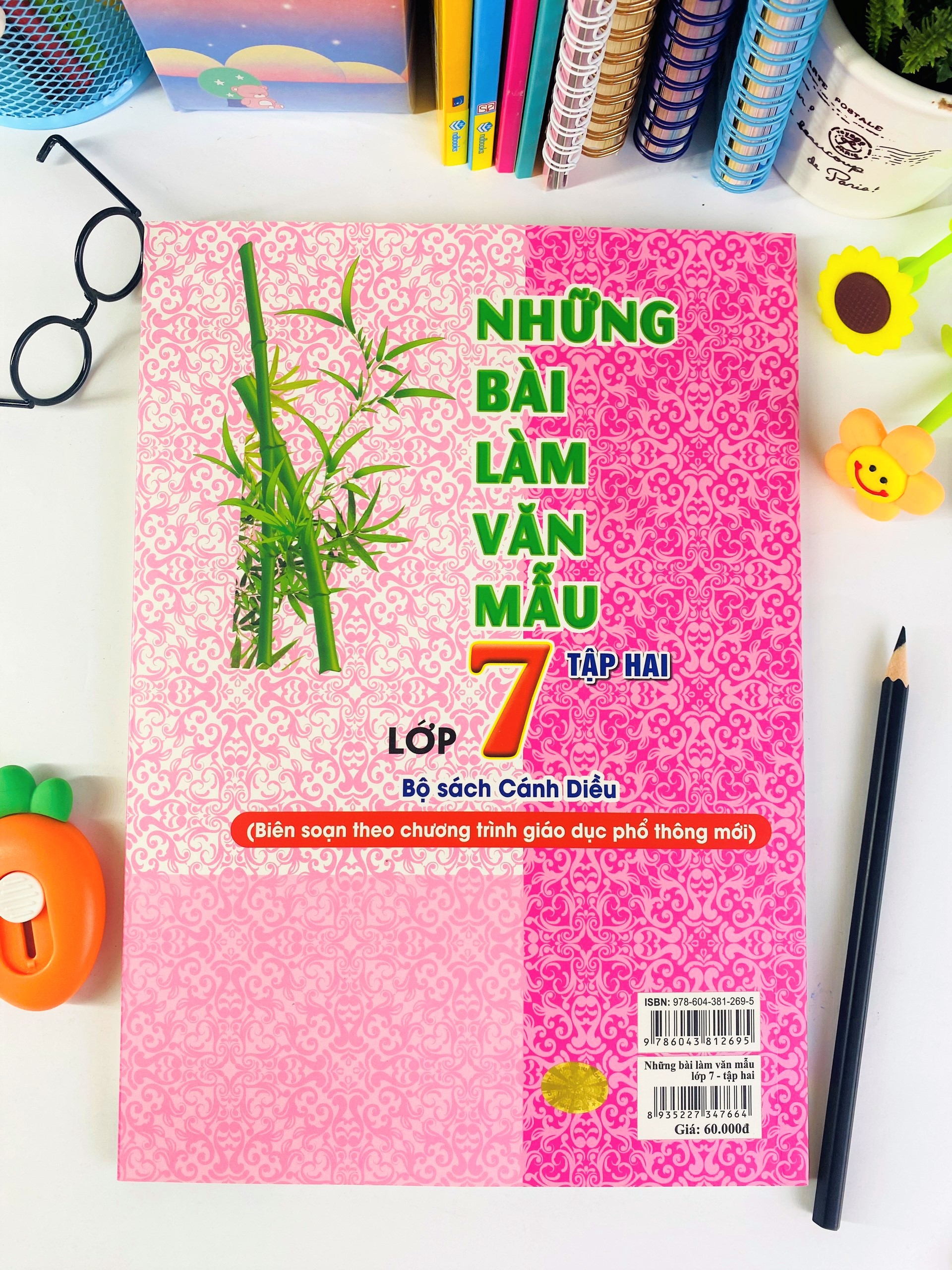 Sách - Những Bài Làm Văn Mẫu Lớp 7 - Biên soạn theo chương trình GDPT mới - Cánh Diều - ndbooks