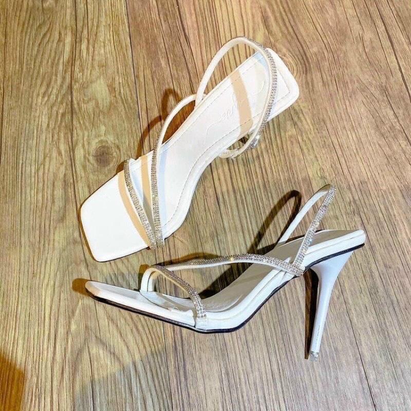 Sandal quai mảnh viền đá vát gót đũa nhỏ - 9P