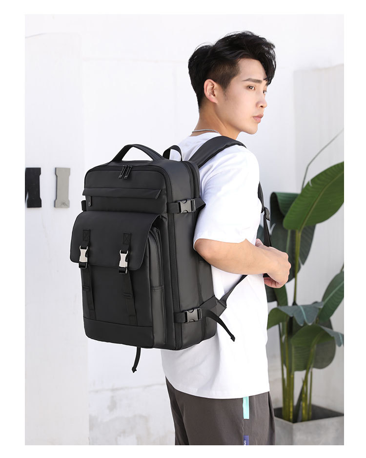 Balo laptop (15.6 inch) phong cách hiện đại - BEE GEE BLLT5581