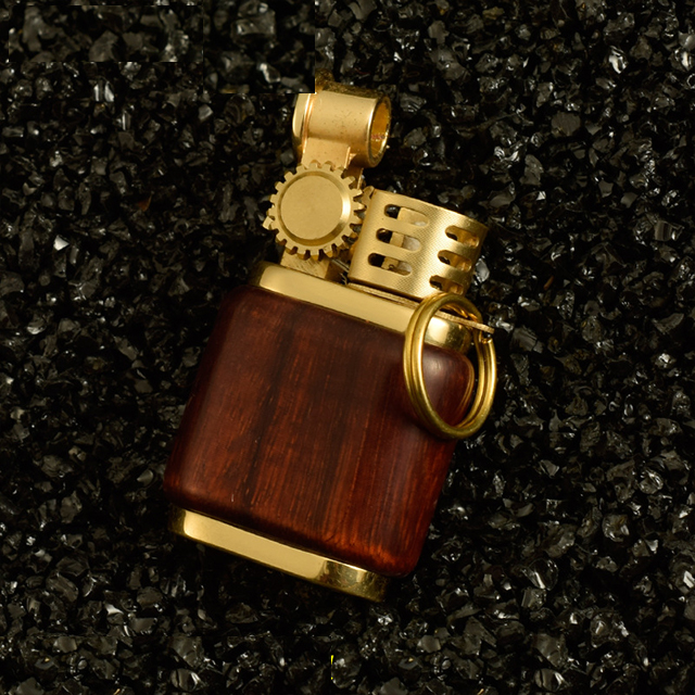 Vỏ Hột Quẹt Bật Lửa Xăng Đá Mini Zorro Z588 Thiết Kế Độc Lạ Ốp Gỗ Sang Trọng Dùng Xăng Bấc Đá Cao Cấp