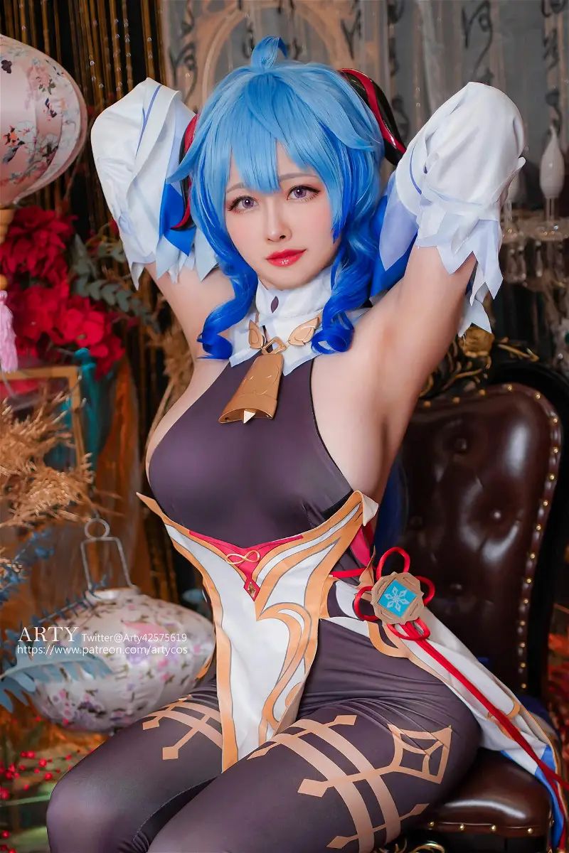 hình cosplay chapter 270 12