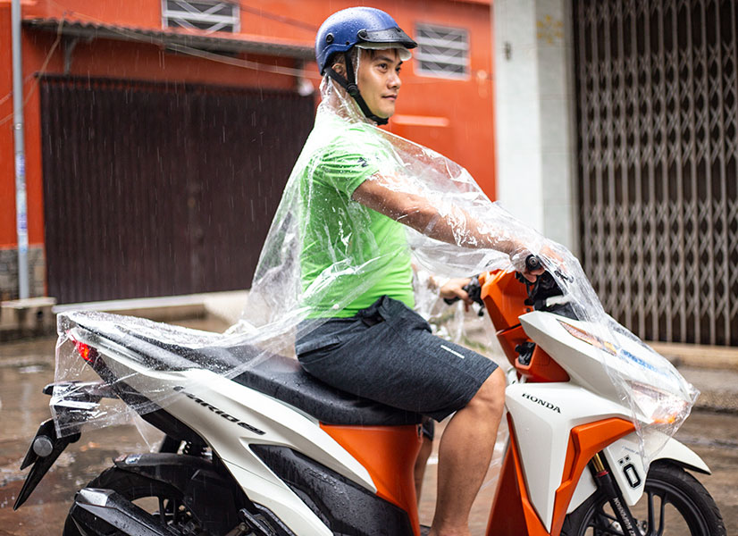 Áo Mưa Cánh Dơi 1m6 Nhựa Dẻo Trong Suốt