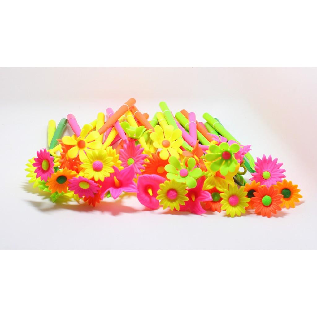 Bút mực nước hình bông hoa - Bút dễ thương nét mực đều đậm Duashop