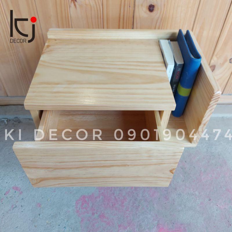 TỦ ĐẦU GIƯỜNG KẾT HỢP KỆ SÁCH GỖ THÔNG SIZE 50×35×55CM - TỦ GỖ DECOR PHÒNG NGỦ