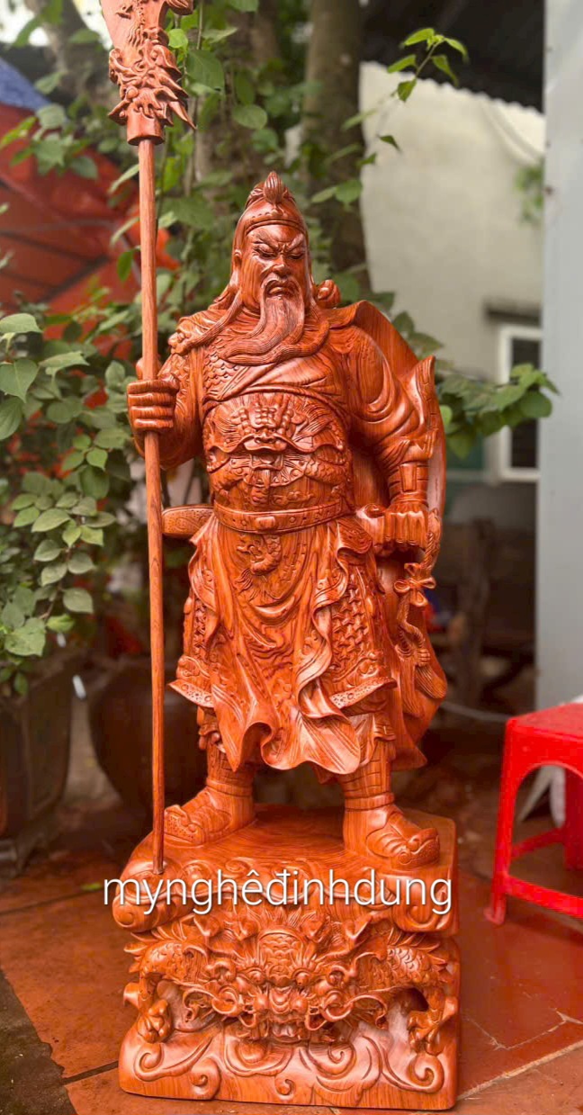 Tượng quan công trấn ải bằng gỗ hương đá quá đẹp kt cao 100x37x24cm