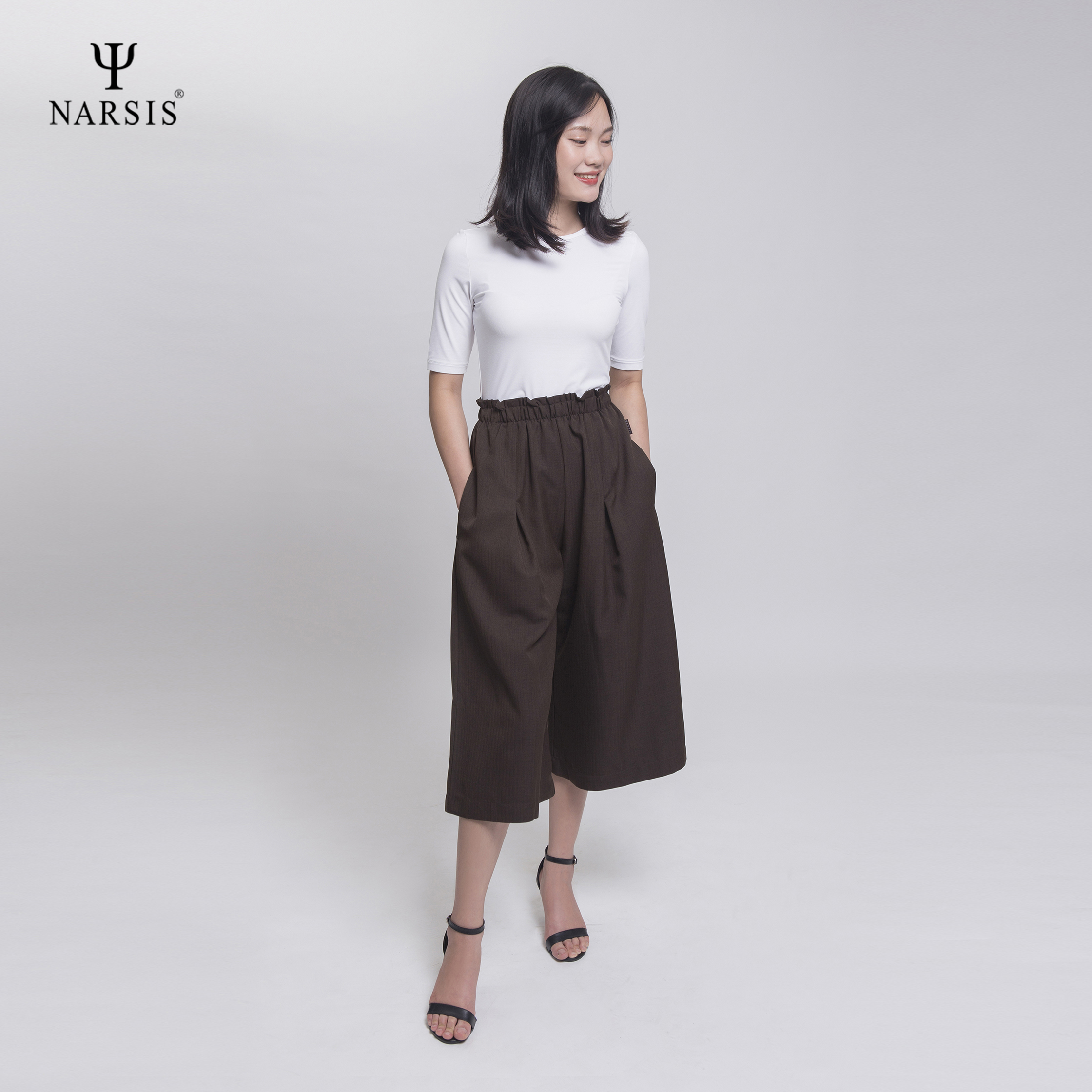 Quần xuông nữ lửng kẻ nâu Narsis P0010