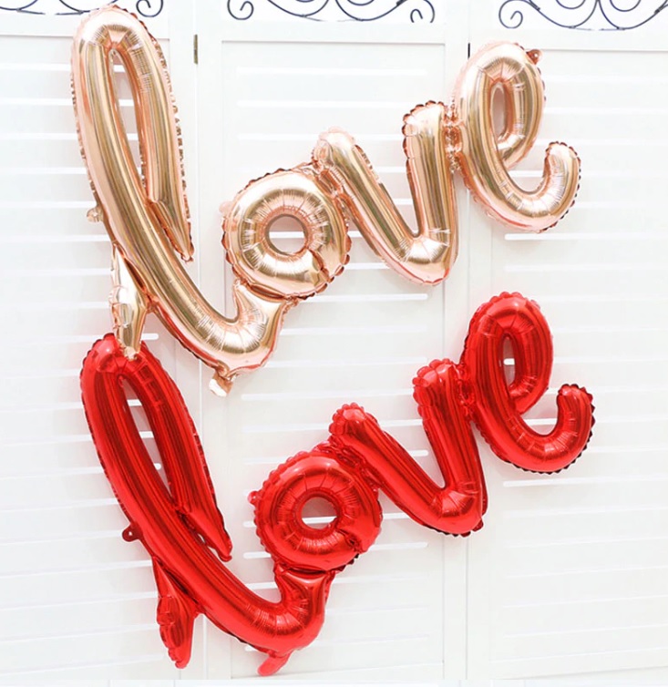 Bóng kiếng chữ Love liền- size 60x105cm