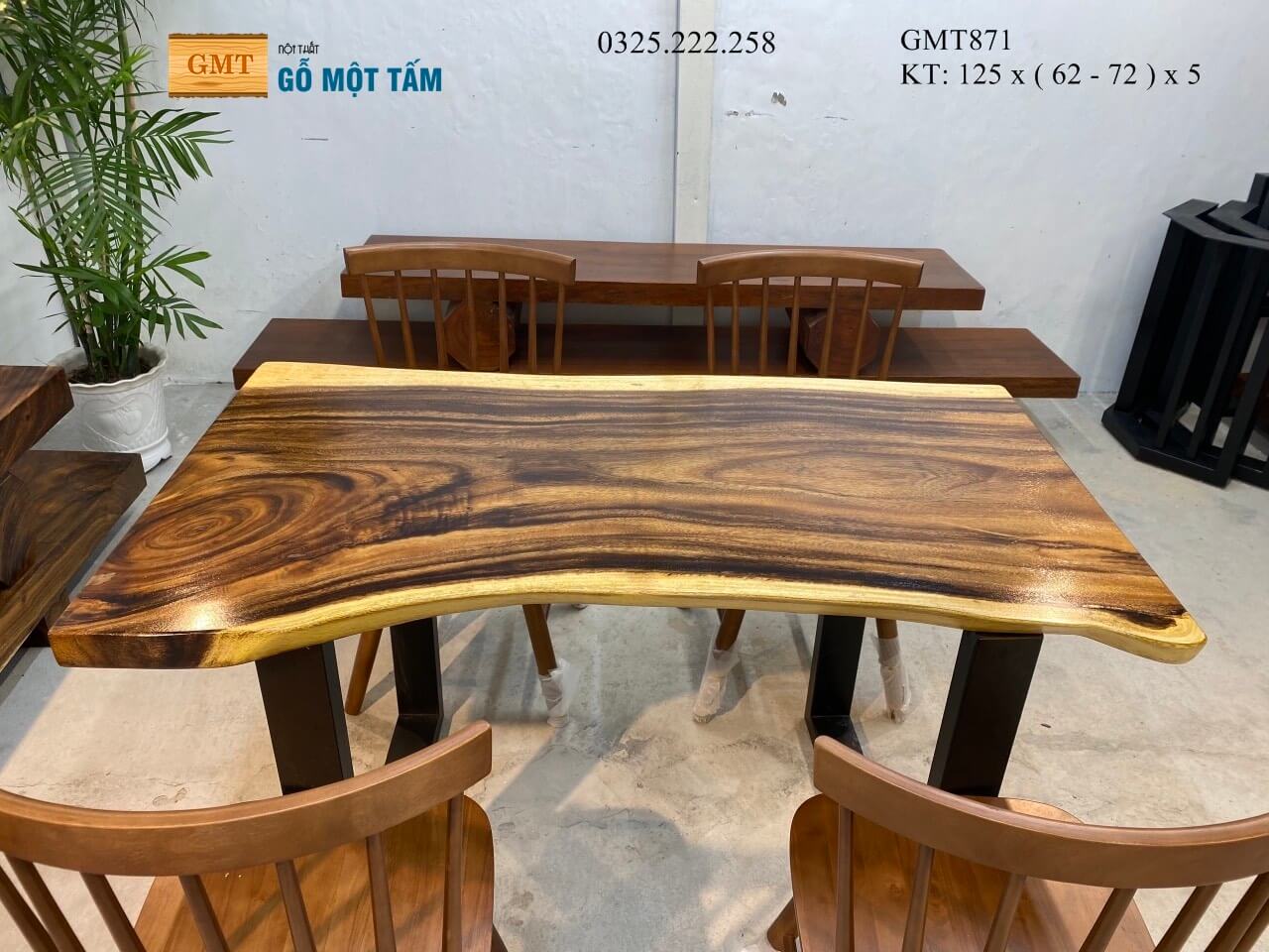 Bàn Gỗ Me Tây Nguyên Tấm, Bàn Cafe Gỗ Me Tây, Bàn Sân Vườn Gỗ Me Tây Dài 1,25m Rộng 72cm Dày 5cm