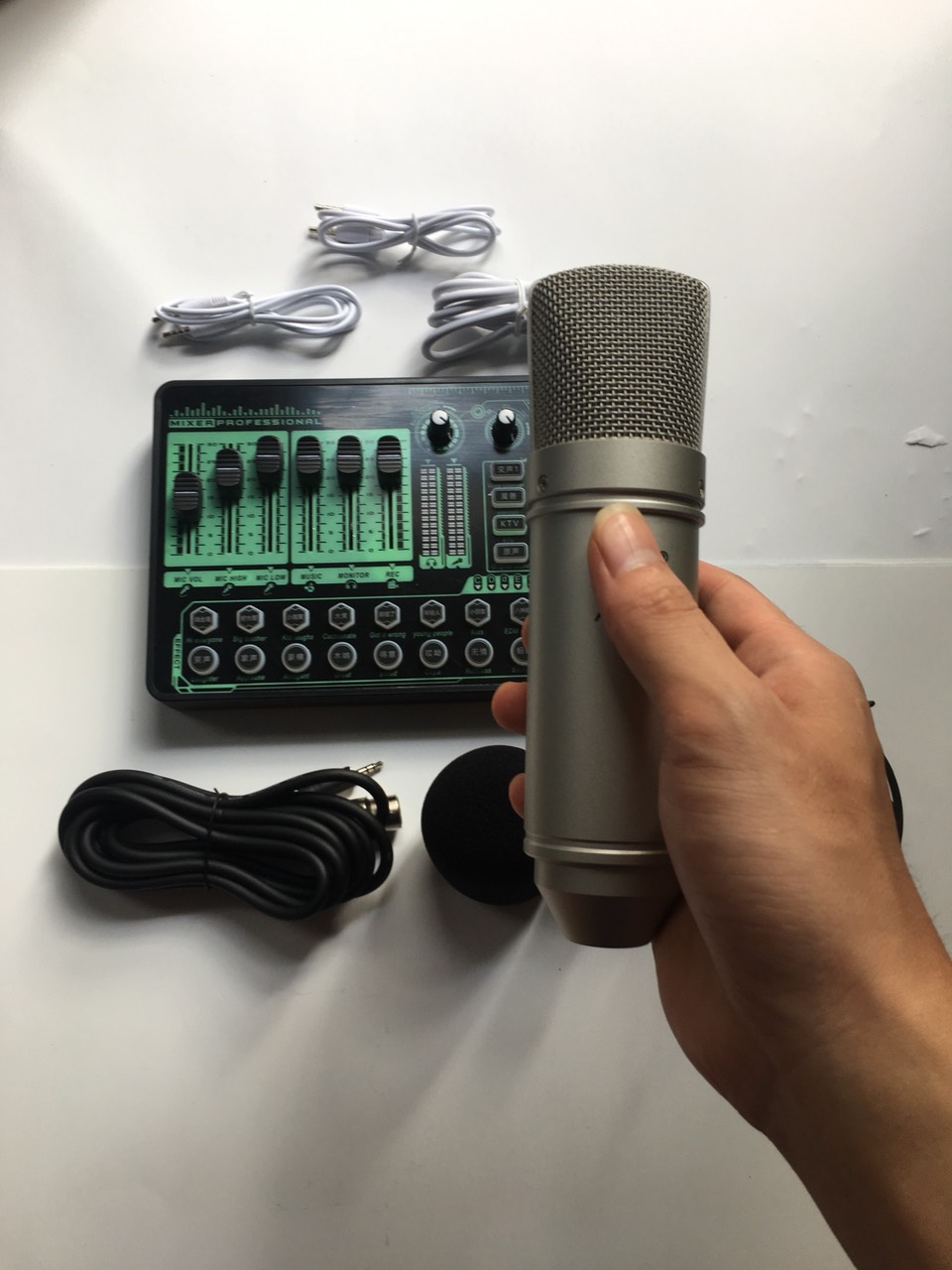 Combo Thu Âm Livestream Sound Card H9 Pro autotune Mic AT100