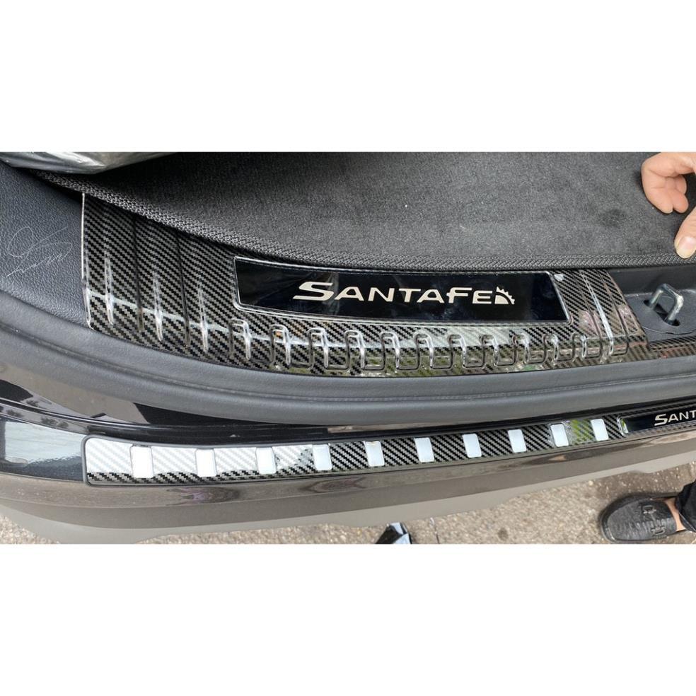 Ốp Bậc Cốp Dành Cho Xe Hyundai SantaFe 2019 2020 2021- 2 chi tiết