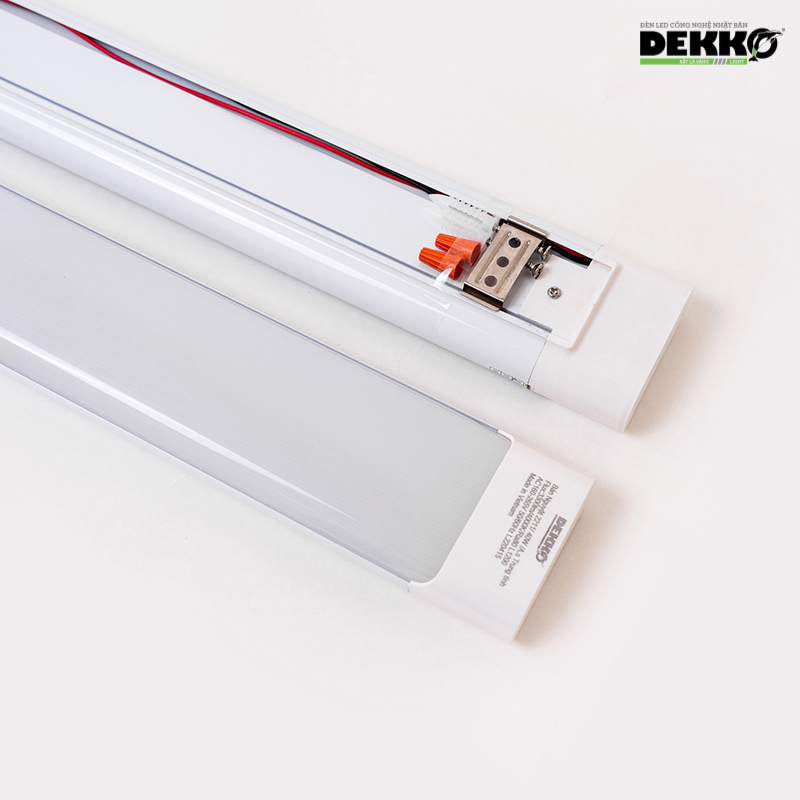 Đèn LED bán nguyệt DEKKO 2211 dài 60cm/20W và 1m2/40W chính hãng