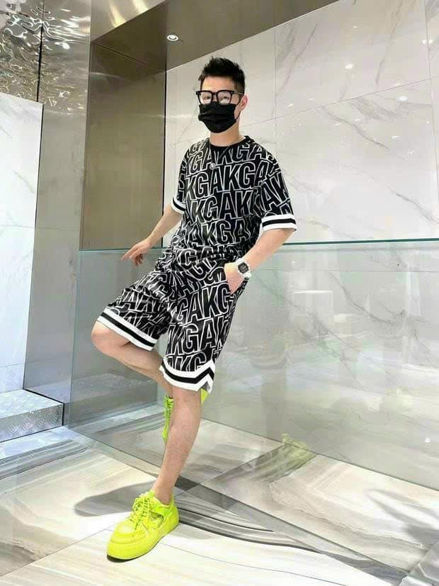 Set bộ thể tham nam chất thun lạnh họa tiết chữ KGA phối viền