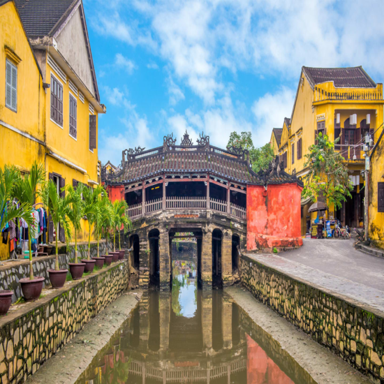 Huế - Đại Nội - Đầm Lập An - KDL Bà Na - Cầu Vàng - Sơn Trà - Hội An - Đà Nẵng