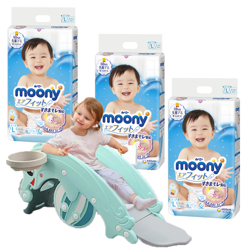 Combo 3 gói tã dán Moony cao cấp size L54 tặng cầu trượt kiêm bập bênh