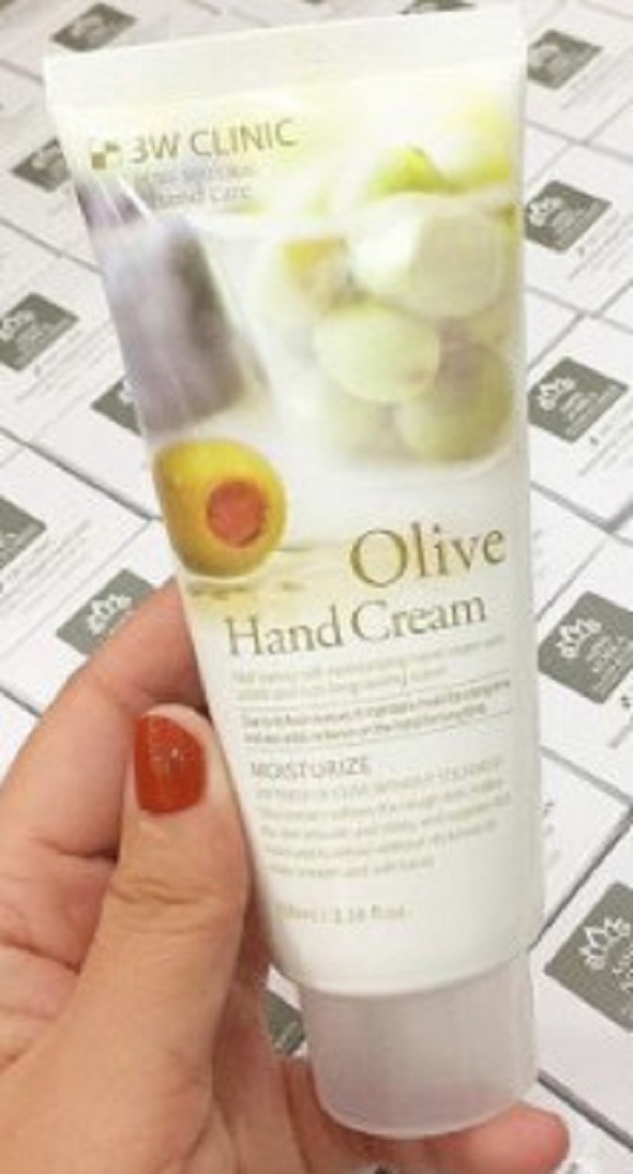 Kem dưỡng tay chiết xuất olive 3W CLINIC Olive Hand Cream 100ml