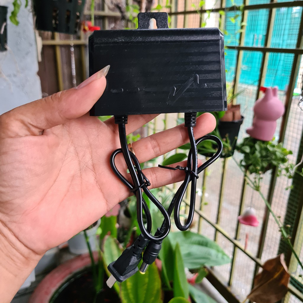 Cục Nguồn Có Móc Treo 12V 2A Chống Nước