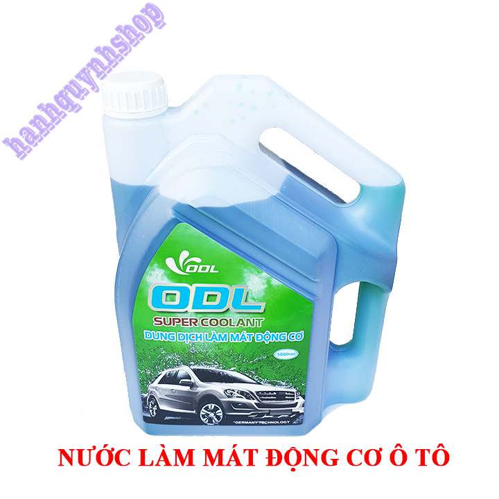 Nước làm mát động cơ ô tô màu xanh đỏ can 5 lít