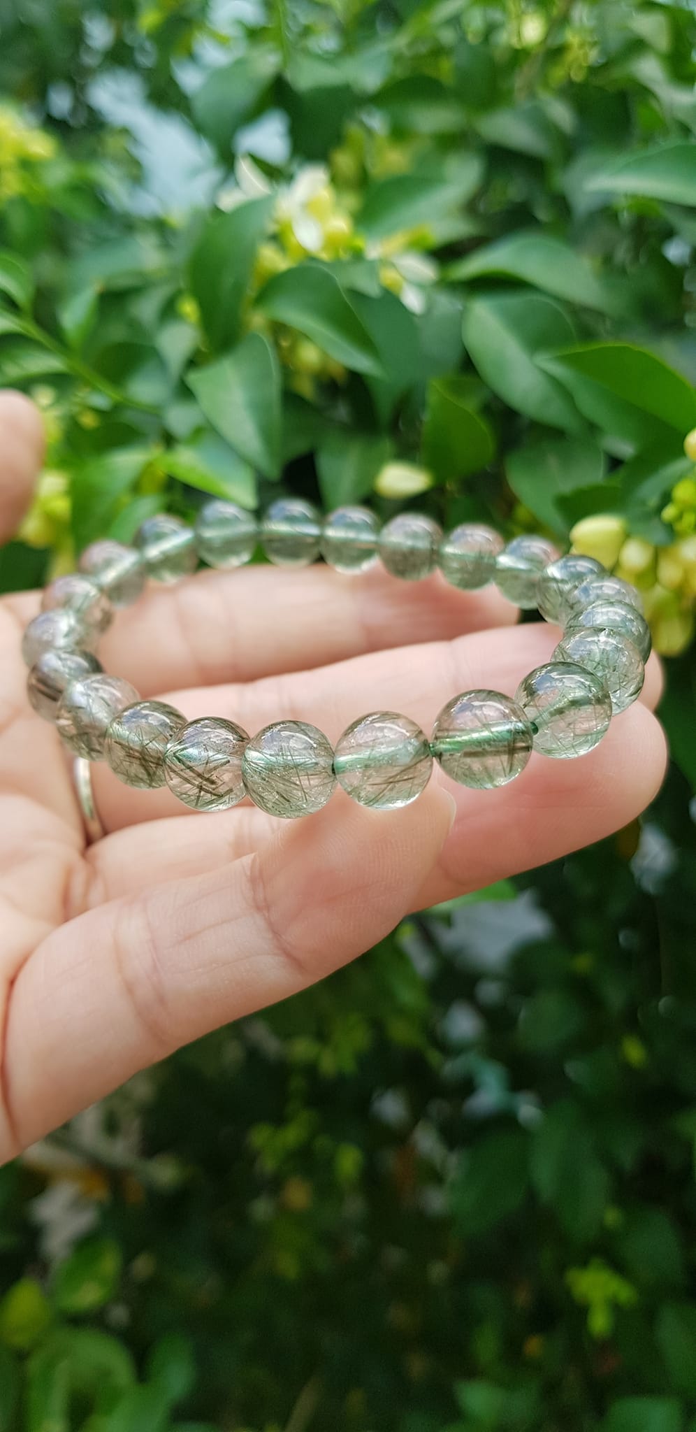 Vòng thạch anh tóc xanh tự nhiên trong bóng nhuyễn mượt đẹp Size vòng 8mm Nữ mệnh Thủy Mộc hỏa đeo ạ
