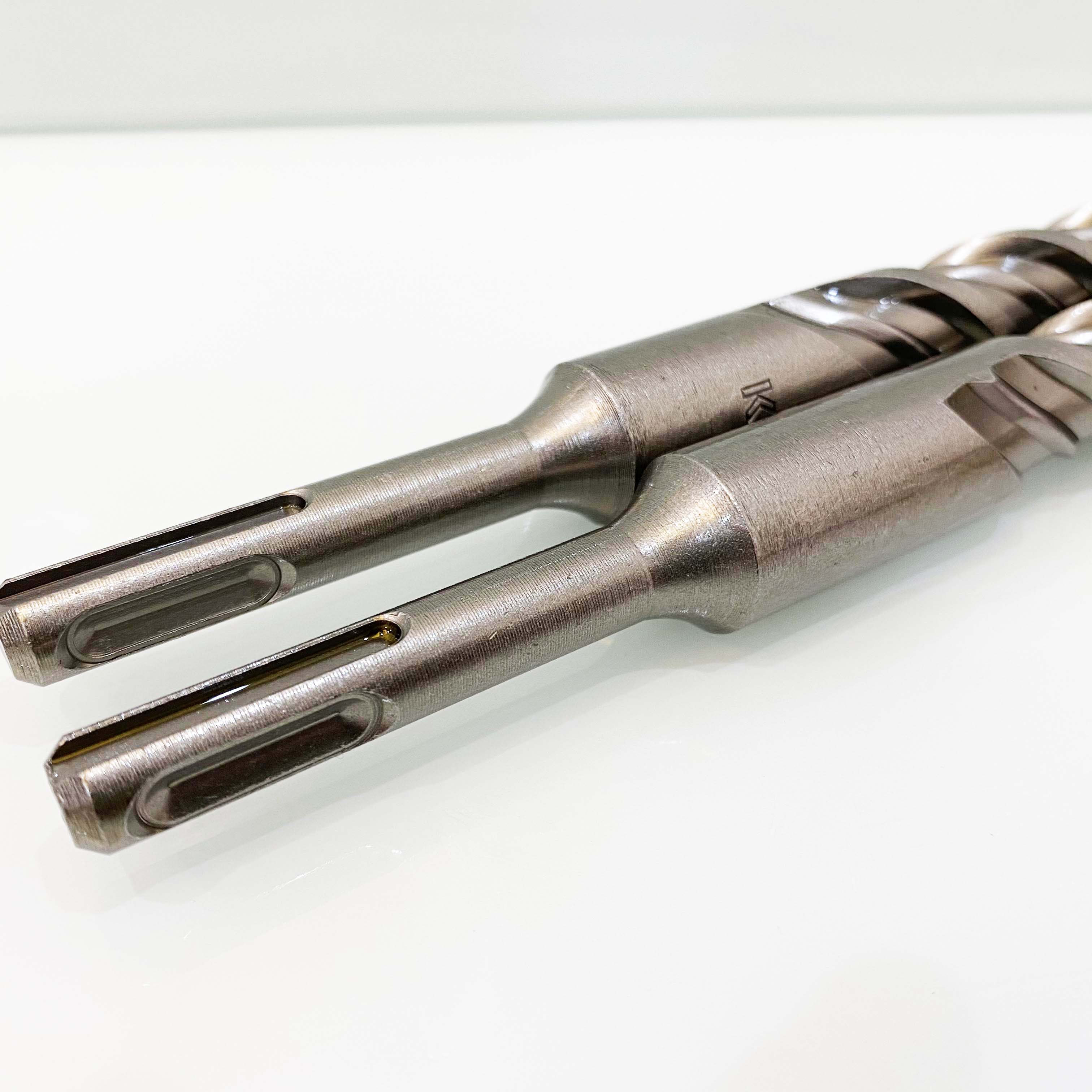 MŨI KHOAN BÊ TÔNG SDS ĐƯỜNG KÍNH PHI Ø22 DÀI 310MM XUYÊN TƯỜNG ĐẦU THẬP KYNKO MKBTXT-22310
