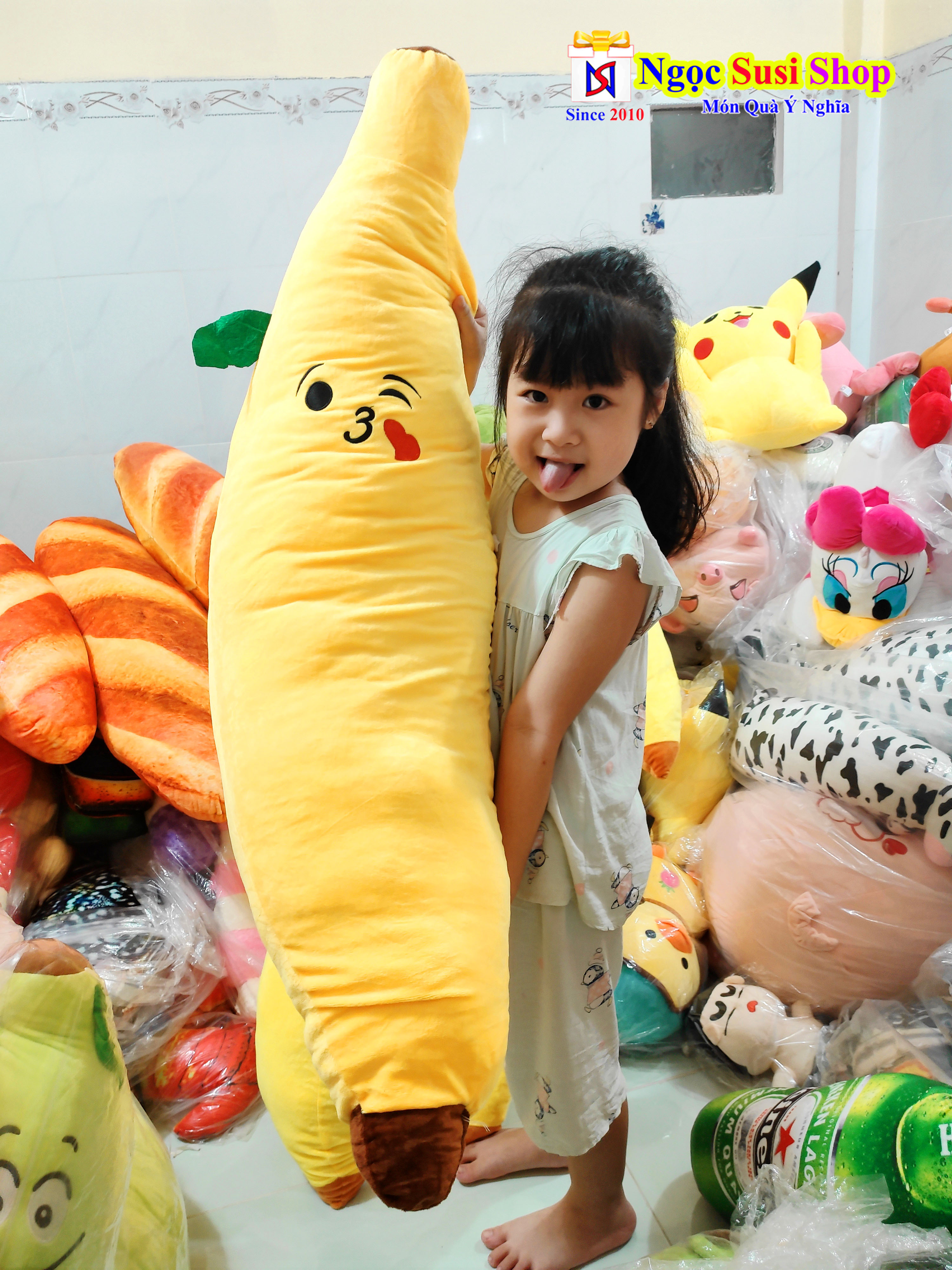 GẤU BÔNG TRÁI CHUỐI KHỔNG LỒ
