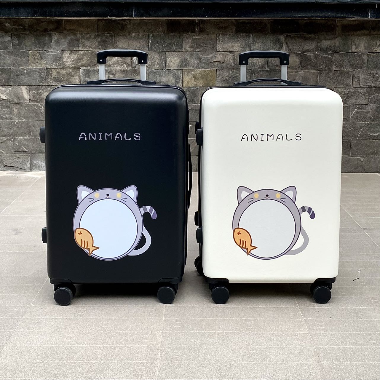 Vali Du Lịch Tay Kéo In Hình Animals Mèo Dễ Thương 4 Bánh Xe Xoay 360 Độ Chất Liệu Nhựa Nhám PC+ ABS Hàng Sẵn Kho Đủ Size 20/24/26 inch