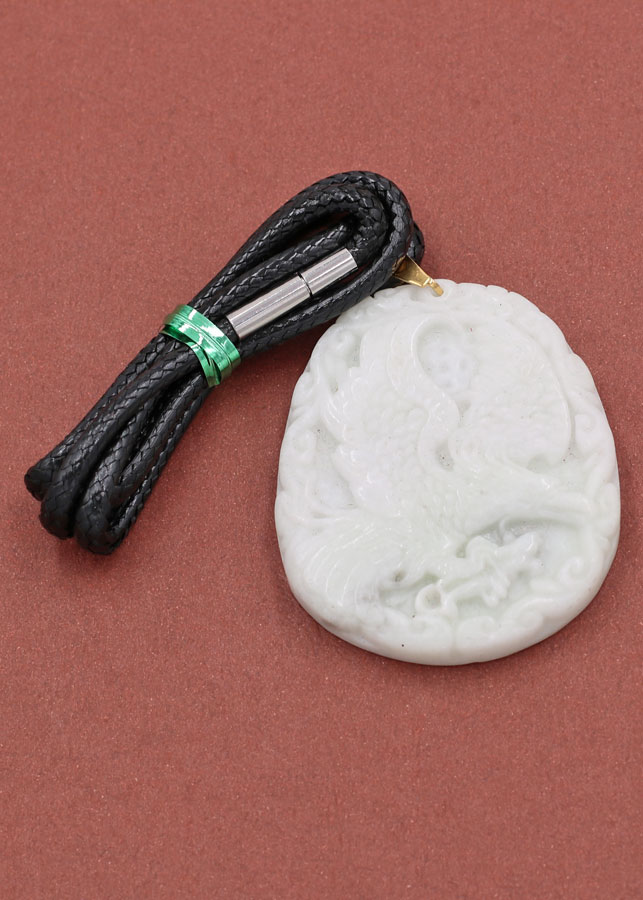 Dây chuyền mặt Đại Bàng - cẩm thạch trắng 5.2cm