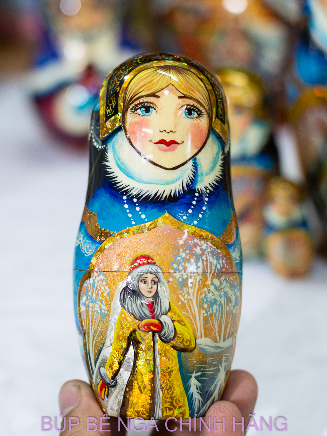 BỘ BÚP BÊ NGA MATRYOSHKA CAO CẤP 5 LỚP 20CM ĐIÊU KHẮC CHẠM NỔI HOA VĂN "CÔNG CHÚA MÙA ĐÔNG" CỰC ĐẸP VÀ SANG TRỌNG