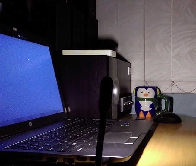 Đèn led mini cắm cổng USB nhỏ gọn, tiện lợi