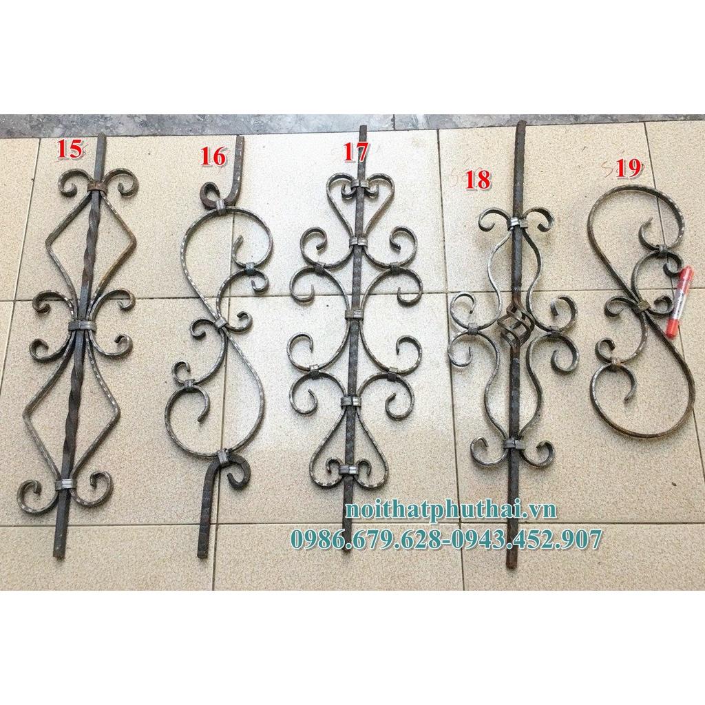 Con tiện hoa sắt nghệ thuật trang trí