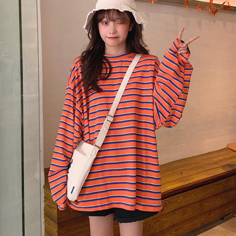 Áo thun tay dài form rộng kẻ sọc ngang phong cách Hàn Quốc