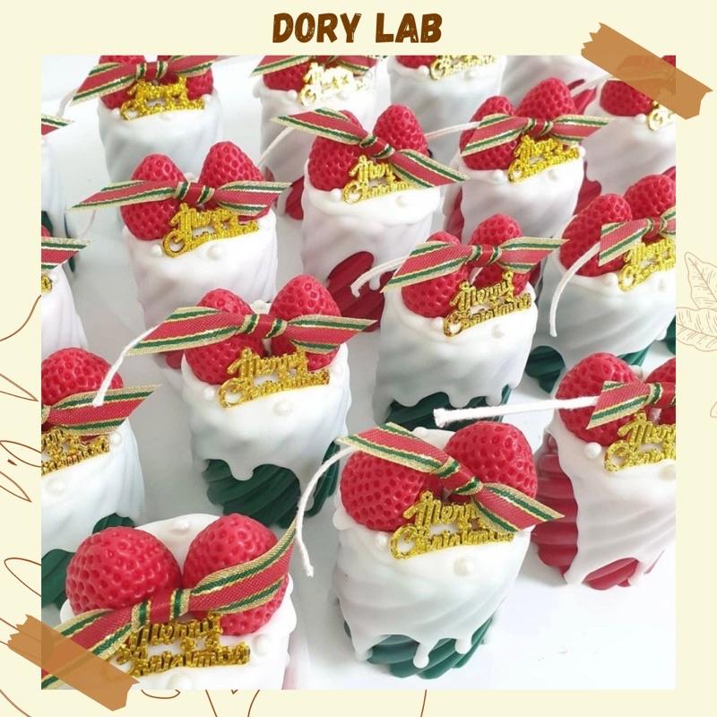 Nến Thơm Trụ Xoắn Dâu Tây Phong Cách Giáng Sinh, Quà Tặng Độc Đáo - Dory Lab