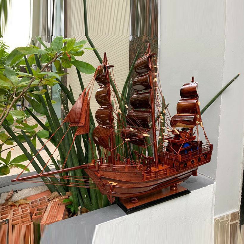 Thuyền gỗ hươn thuận buồm xuôi gió-Thuyền buồm chiến cổ ngang40 cm