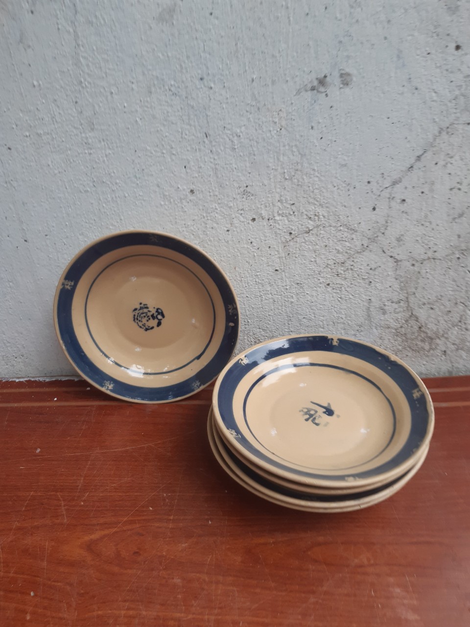 5 dĩa kiểu xưa viền xanh 18 cm